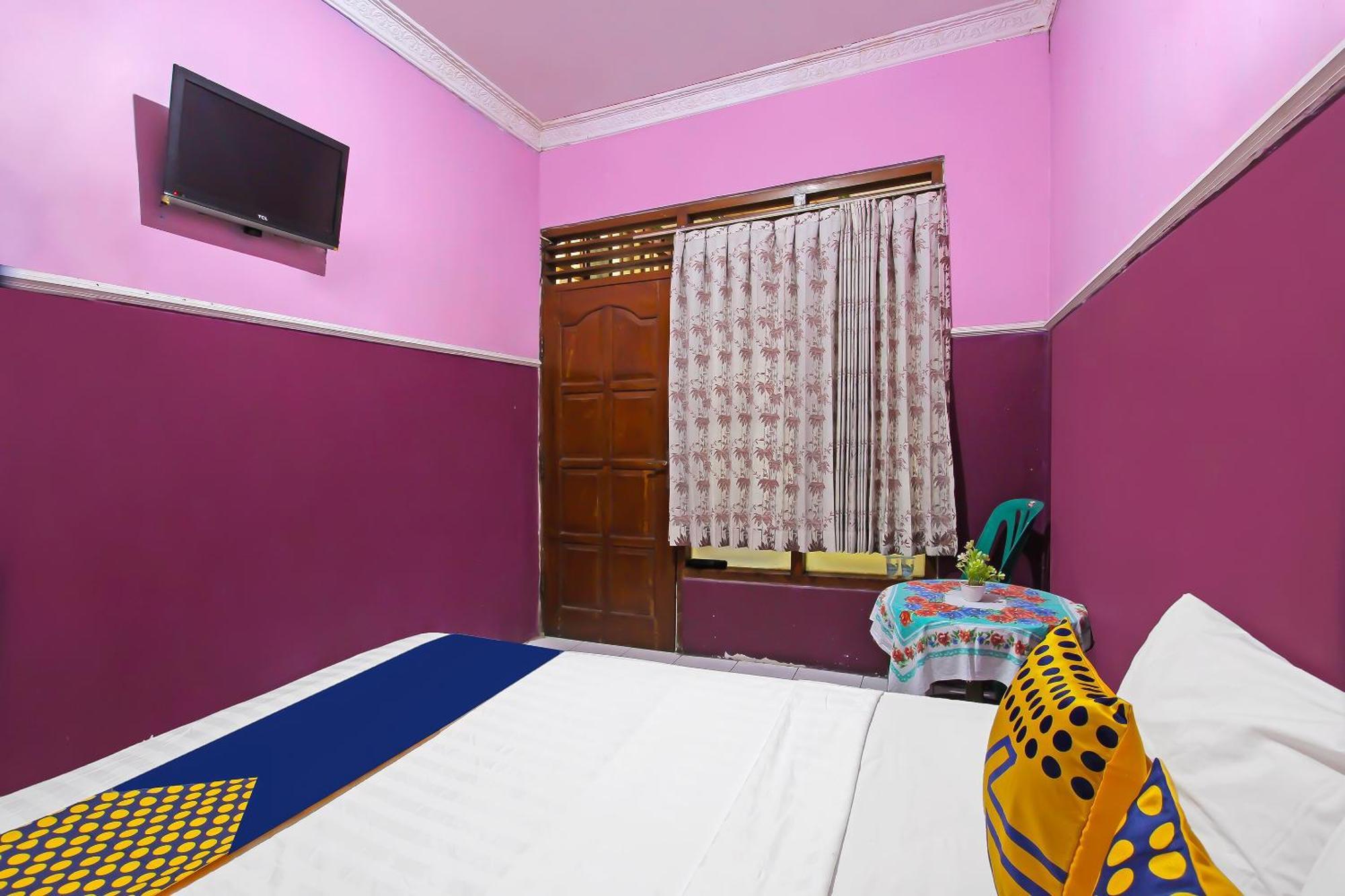 Spot On 91911 Rejeki Homestay Syariah Malioboro Yogyakarta Exterior photo